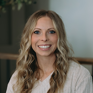 Holly, scheduling coordinator at hardwood connection